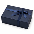 Scatola regalo 25 cm x 18 cm x 8 cm in cartone blu navy con nastro decorativo - stile elegante